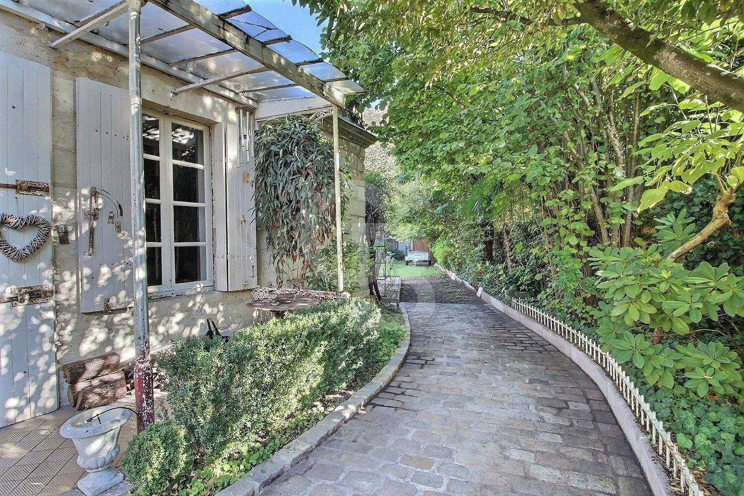Achat Maison de charme avec grand jardin et parking BORDEAUX