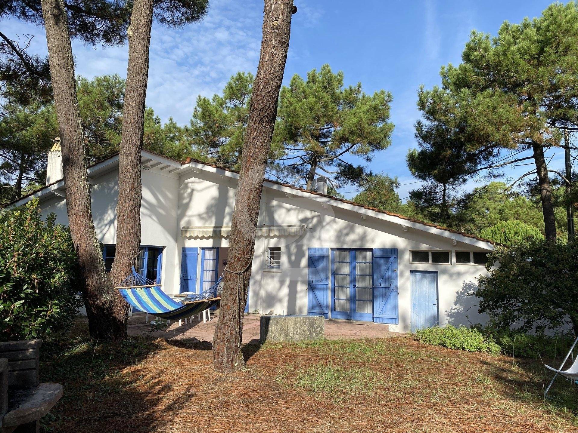 Agréable maison proche du Bassin à vendre au CAP-FERRET