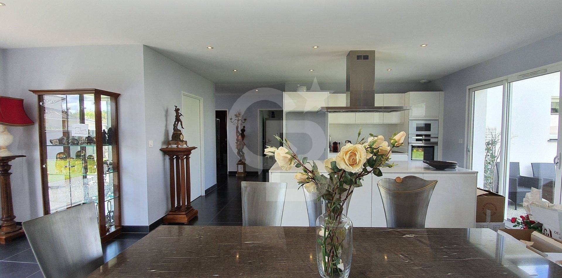 Achat Maison moderne avec jardin de 900m2 à SAINT-MÉDARD-EN-JALLES