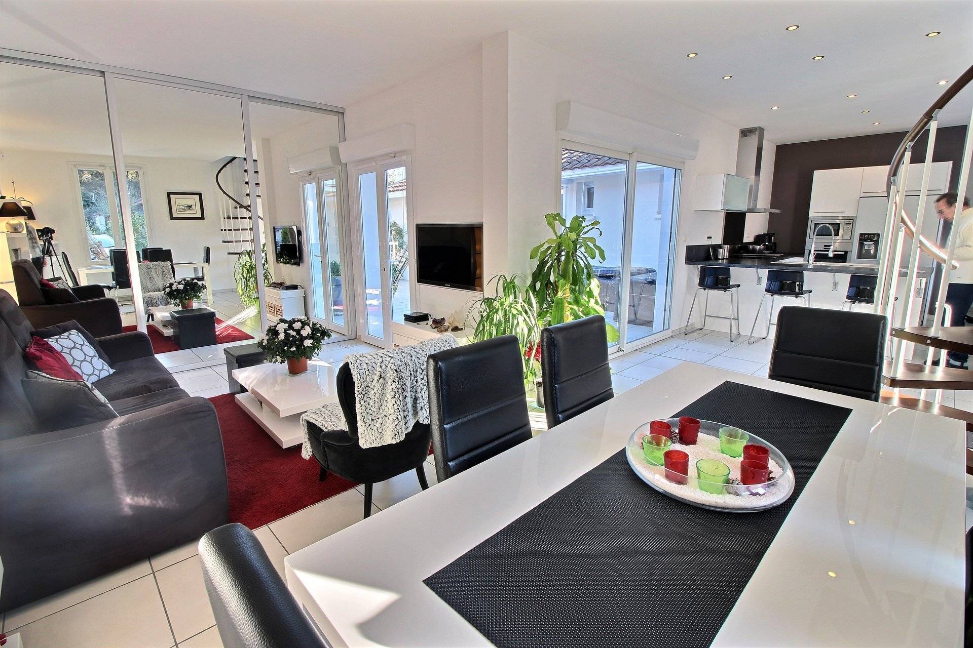 Vente charmante maison rénovée 3 chambres ARCACHON