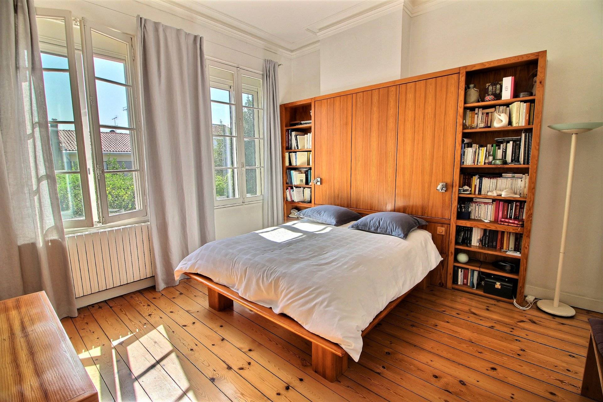 Recherche maison familiale 5 chambres BORDEAUX PARC BORDELAIS