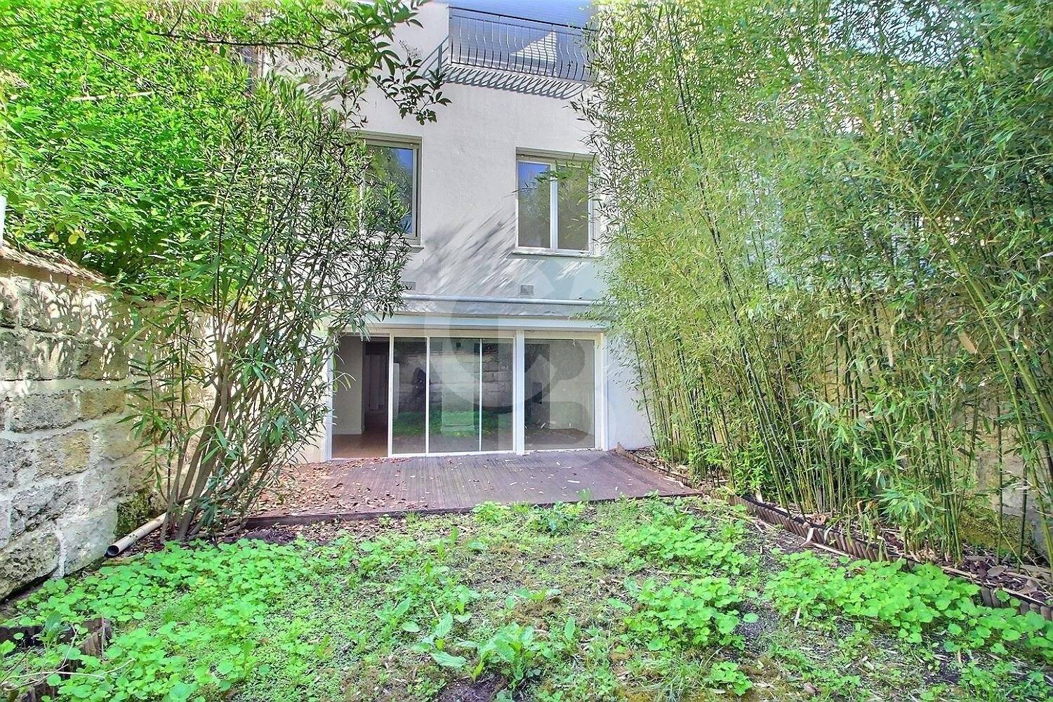 Magnifique maison familiale avec jardin exposé sud à vendre BORDEAUX PROCHE GAMBETTA