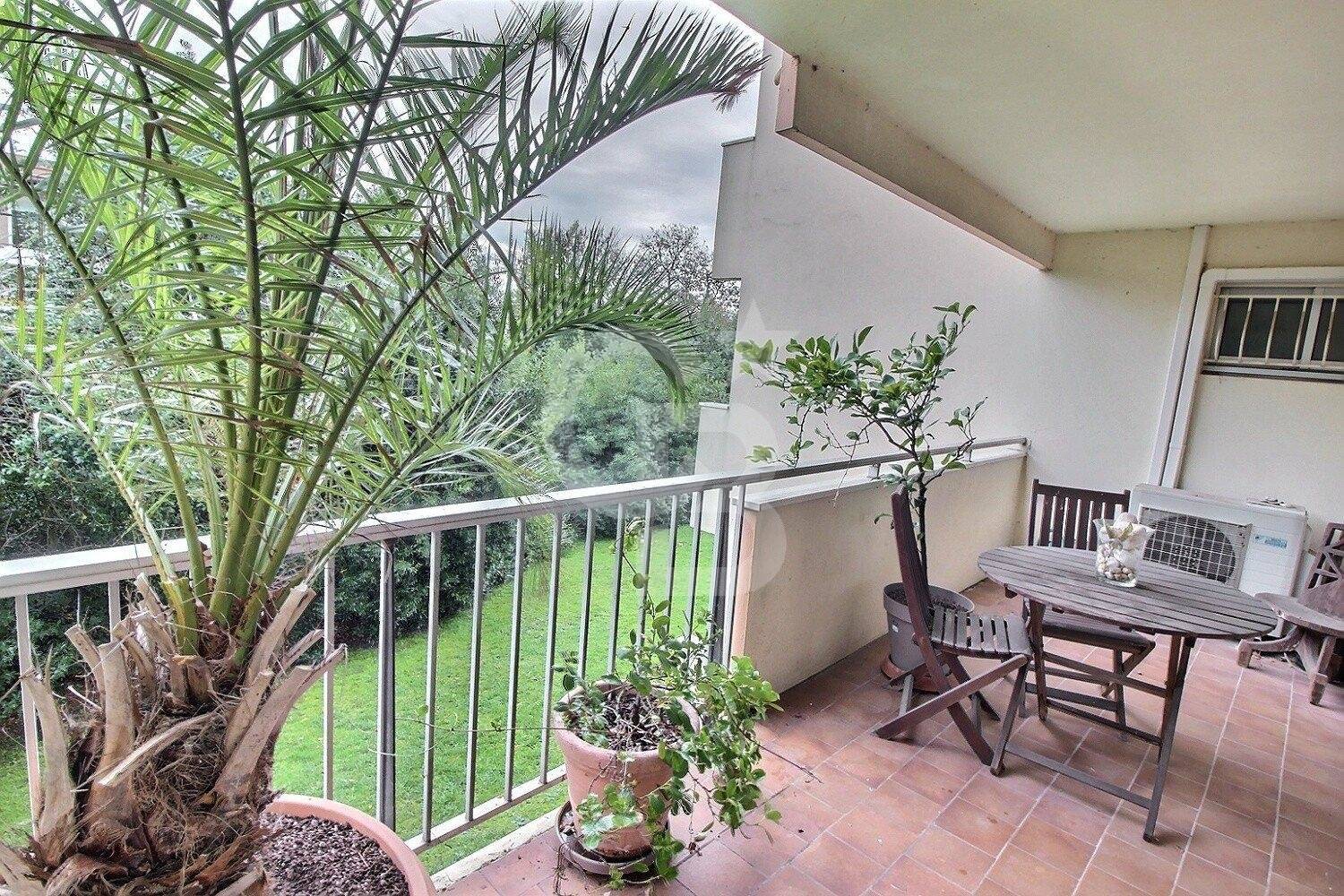 Recherche appartement 3 chambres avec 2 terrasses BORDEAUX CAUDÉRAN