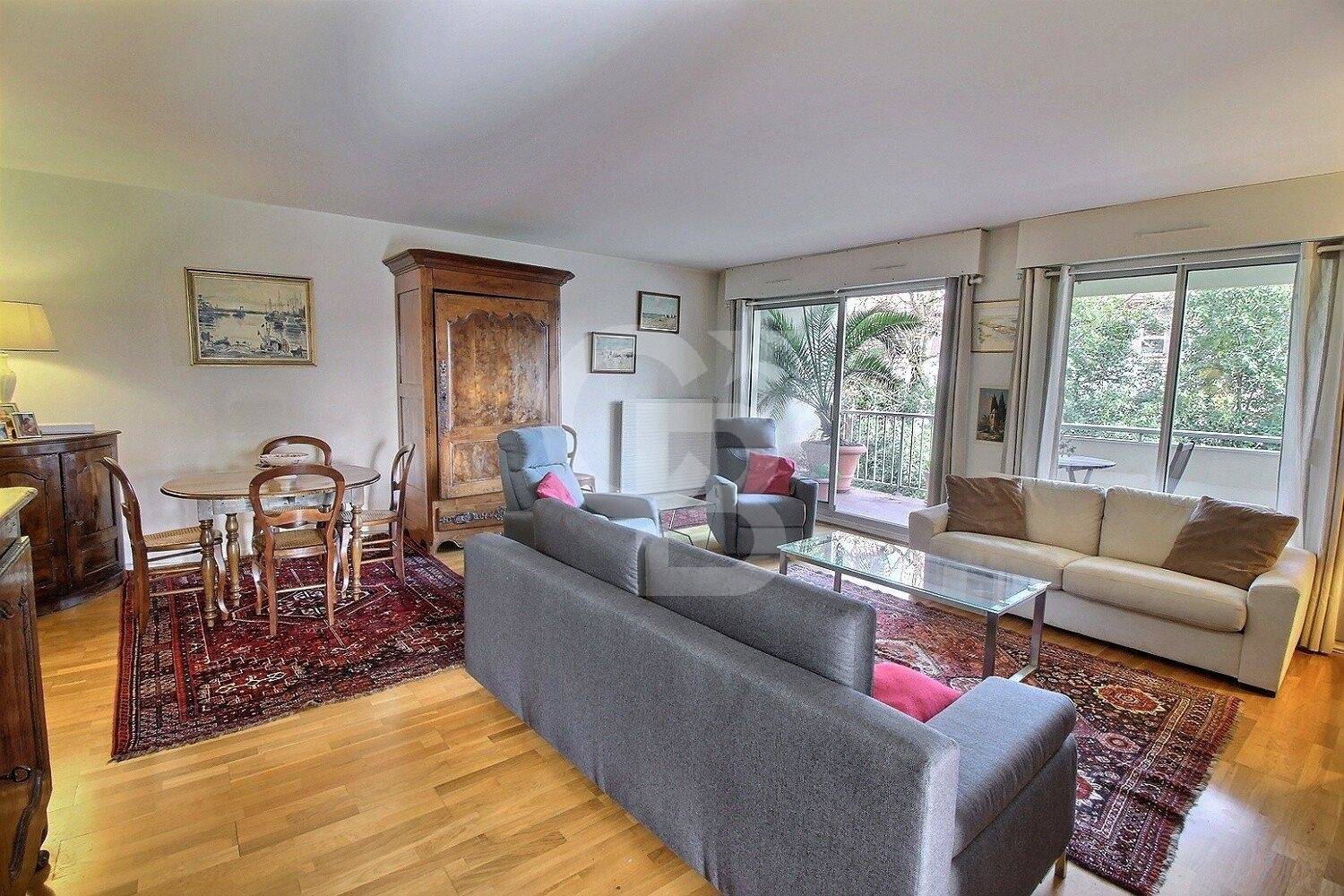 Appartement 3 chambres avec 2 terrasses à vendre BORDEAUX CAUDÉRAN