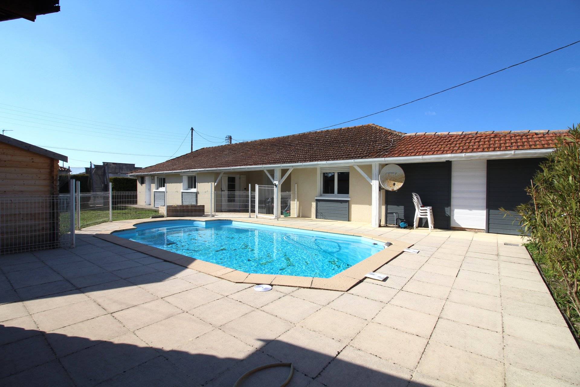 Acheter maison 3 chambres de plain pied avec piscine gujan-mestras