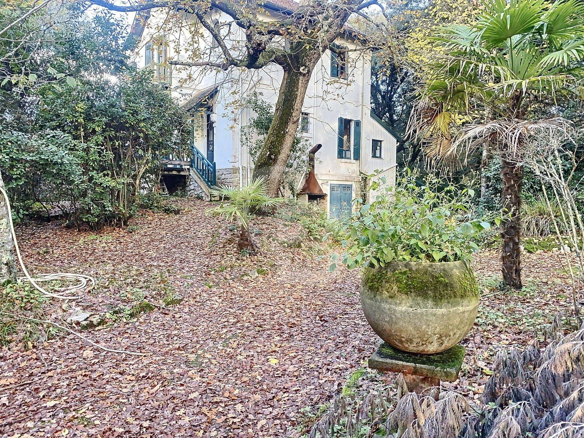 Achat d'une Villa proche de la plage à PYLA-SUR-MER