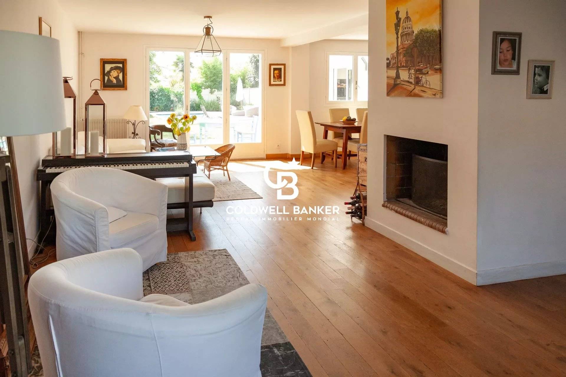 Maison familiale avec jardin piscine et garage à vendre Le Bouscat