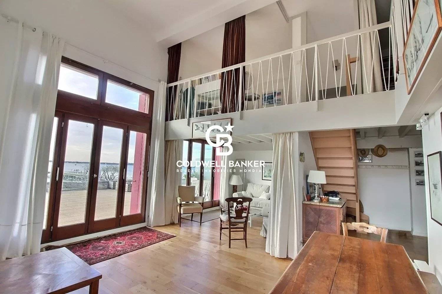 Appartement à vendre Arcachon Le Moulleau - première ligne avec terrasse 90 m², vue mer