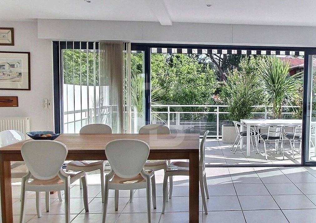 Villa d'architecte familiale avec piscine emplacement privilégié proche plage - Arcachon