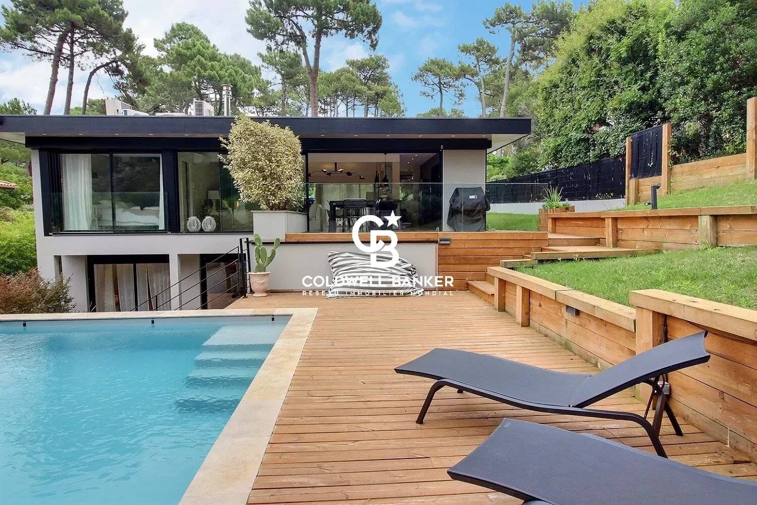Somptueuse villa moderne de luxe à vendre Pyla sur Mer