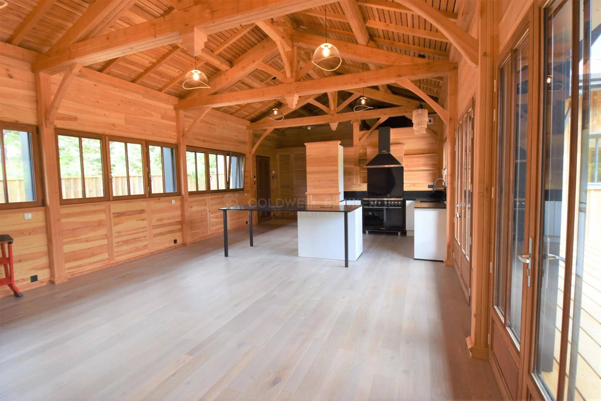 recherche Villa neuve d'exception à LÈGE-CAP-FERRET PIRAILLAN à vendre