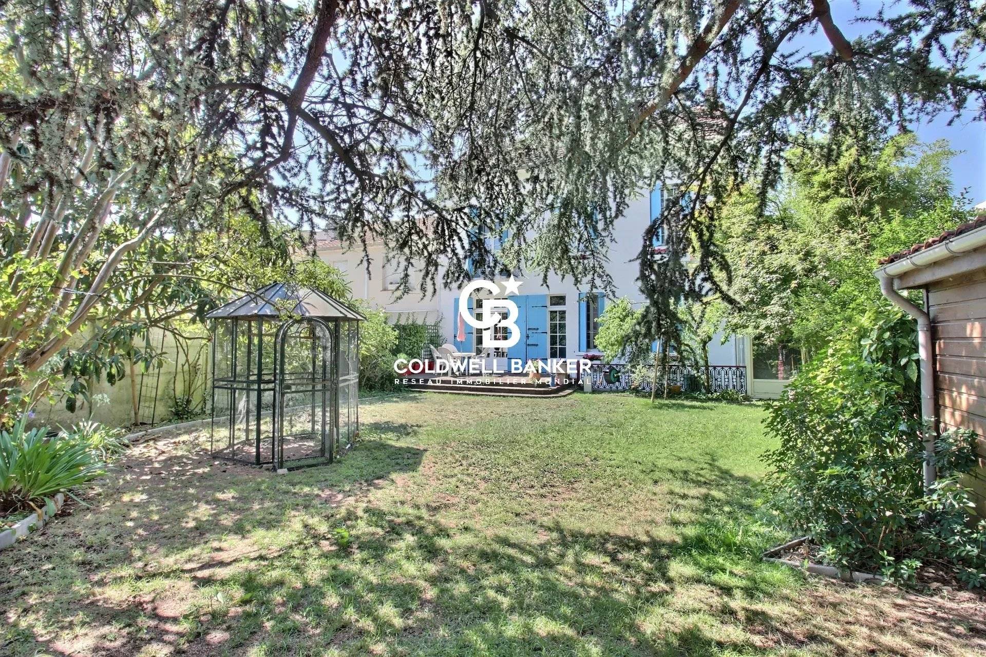 Maison style art déco avec jardin et garage quartier des Chartrons Bordeaux