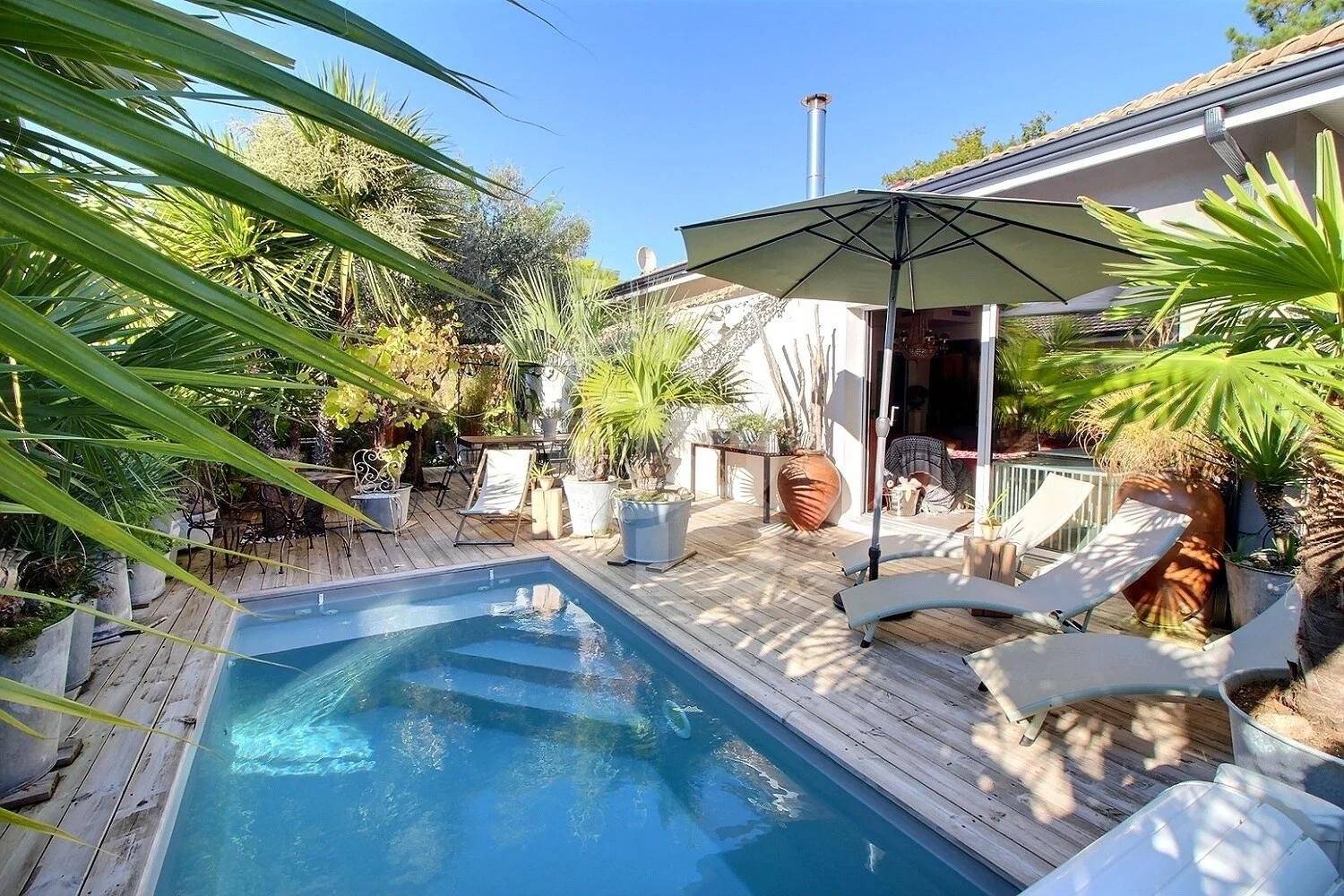 Maison contemporaine avec piscine à vendre LA TESTE-DE-BUCH