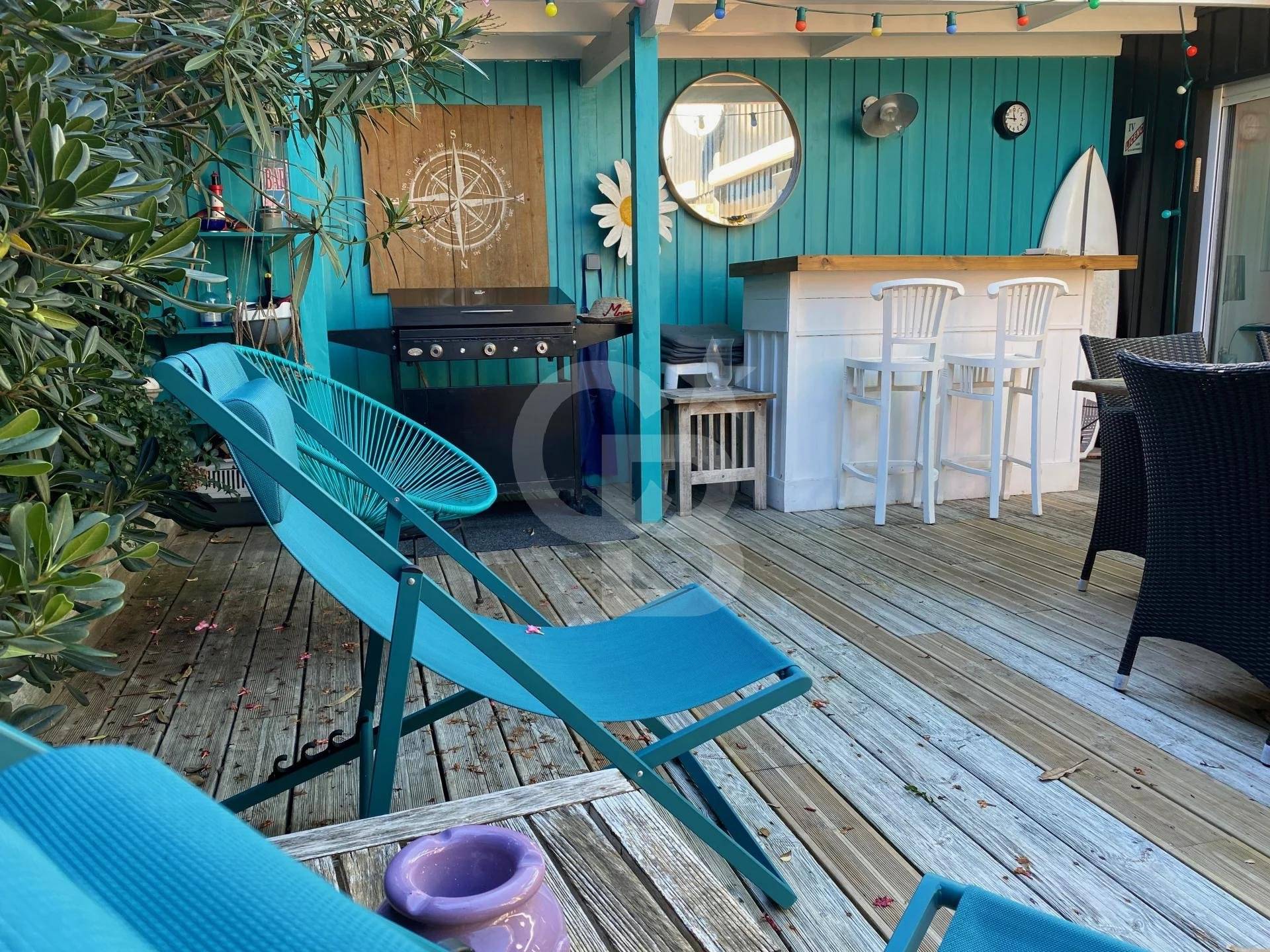 Maison avec 4 chambres et grande terrasse proche océan à vendre CAP FERRET