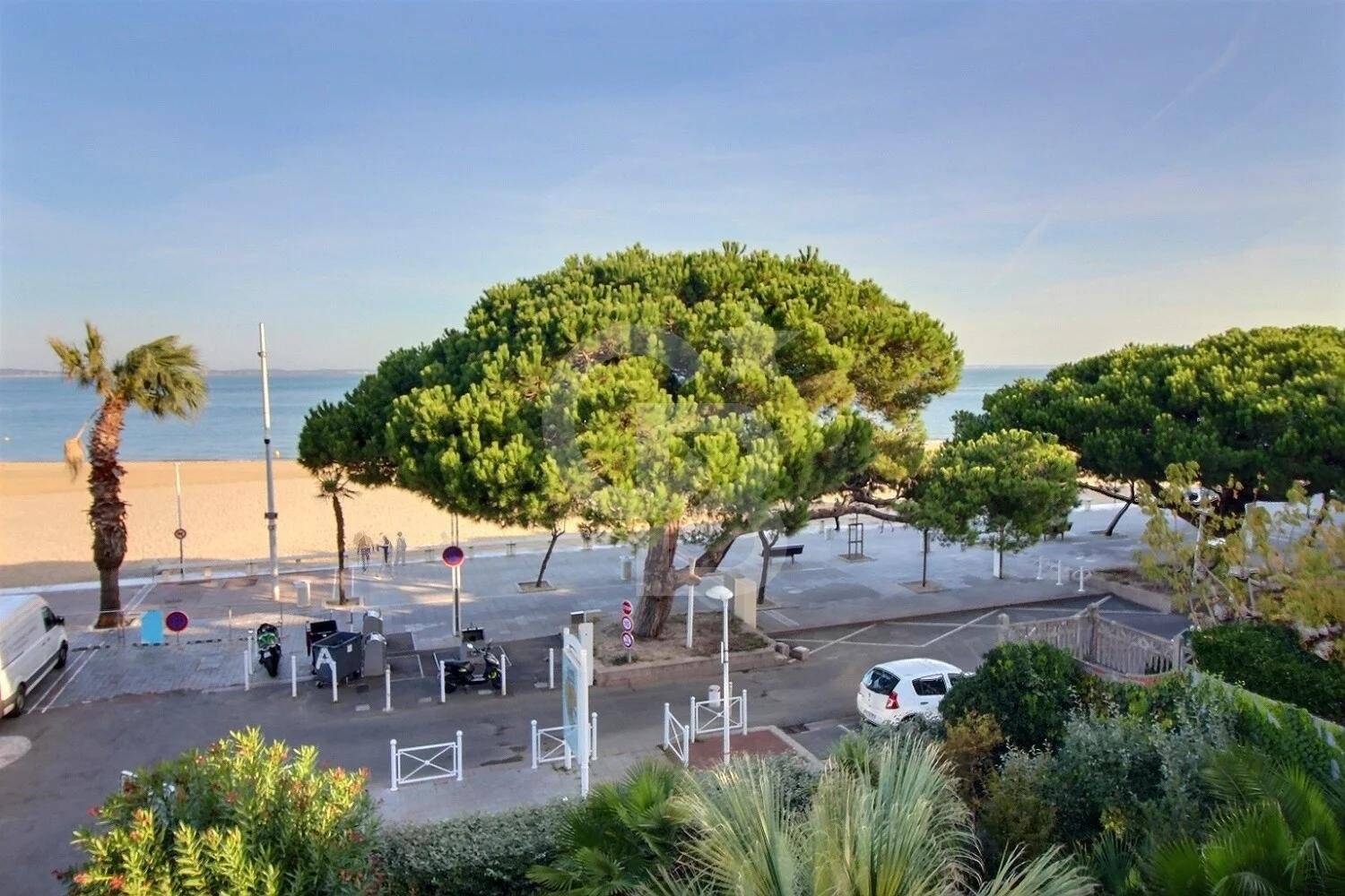 Appartement avec terrasses parking et vue bassin à vendre ARCACHON