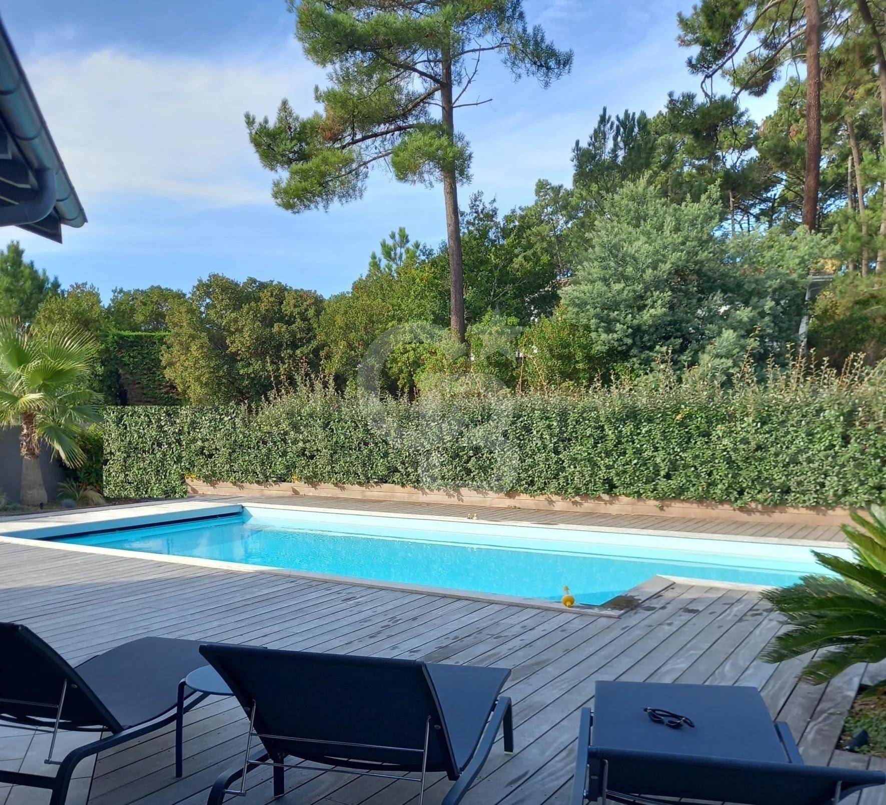 Belle maison landaise rénovée à vendre BISCARROSSE PLAGE