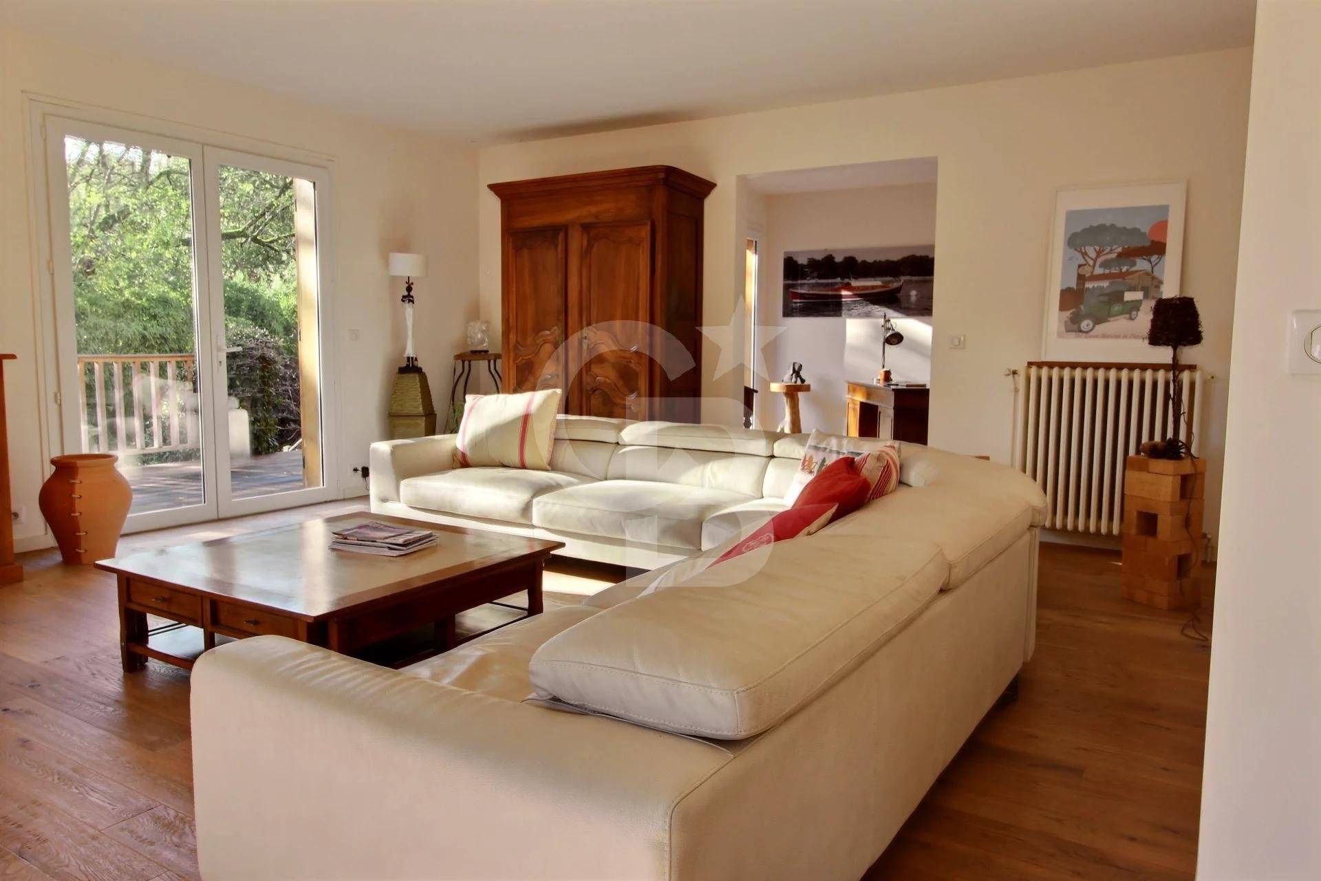 Belle et grande villa avec aperçus bassin - Lège Cap Ferret Claouey