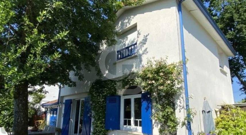 Maison de charme à vendre ANDERNOS-LES-BAINS