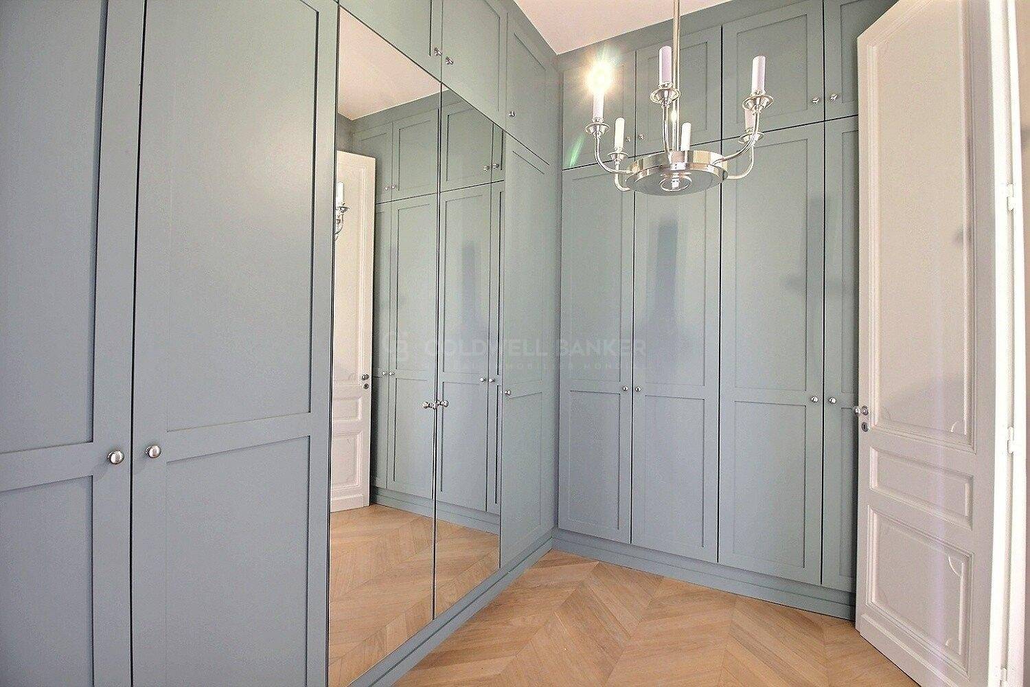 Appartement typiquement bordelais à vendre Bordeaux Triangle d'or