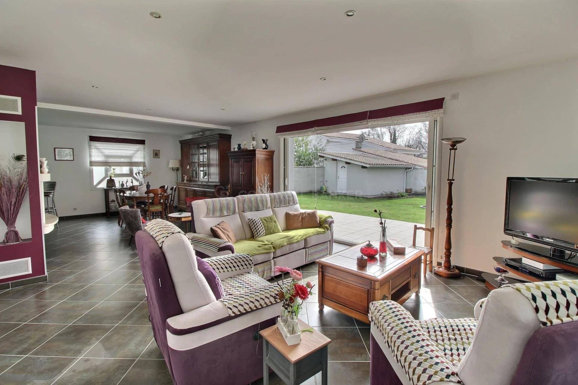 Maison récente avec double garage à vendre GUJAN-MESTRAS