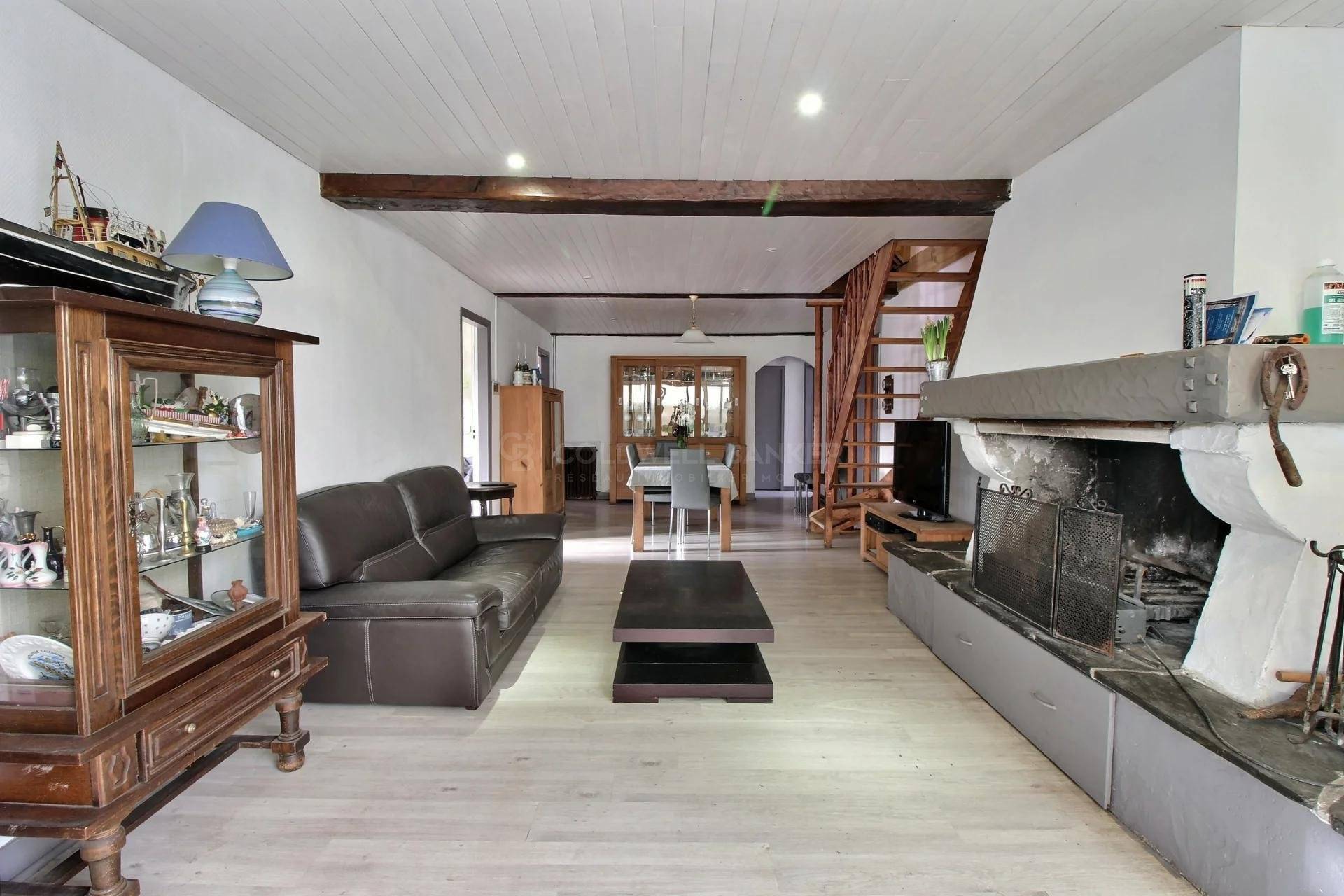 Vente grande maison familiale proche plage GUJAN-MESTRAS LA HUME