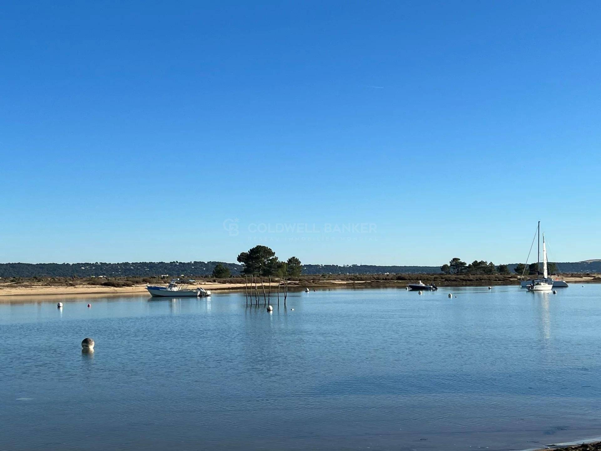 acheter Villa mitoyenne rénovée en deuxième ligne du bassin au CAP-FERRET