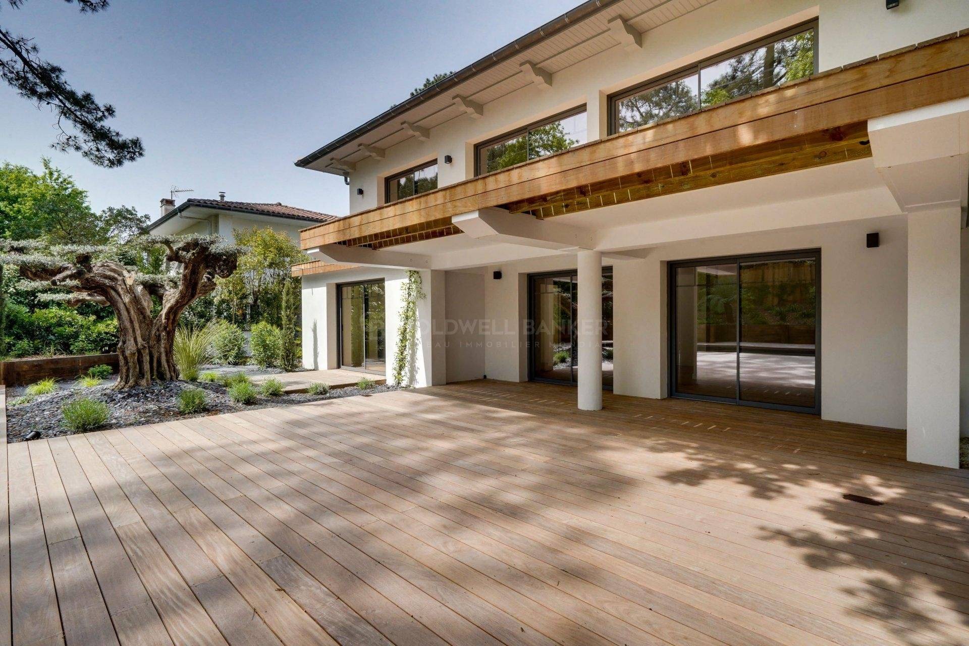 Villa d'exception avec grand jardin et piscine - Arcachon Les Abatilles