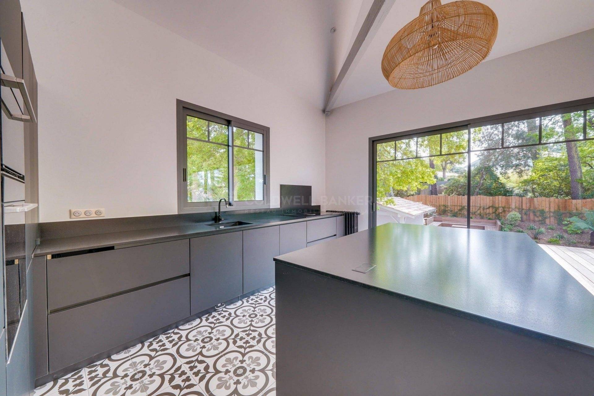 Achat villa d'exception avec grand jardin et piscine ARCACHON LES ABATILLES