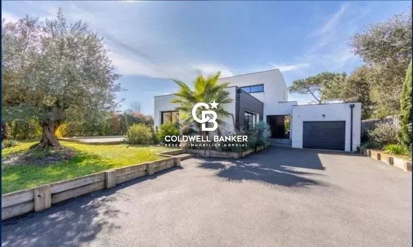 Maison contemporaine et lumineuse à vendre La Teste-de-Buch