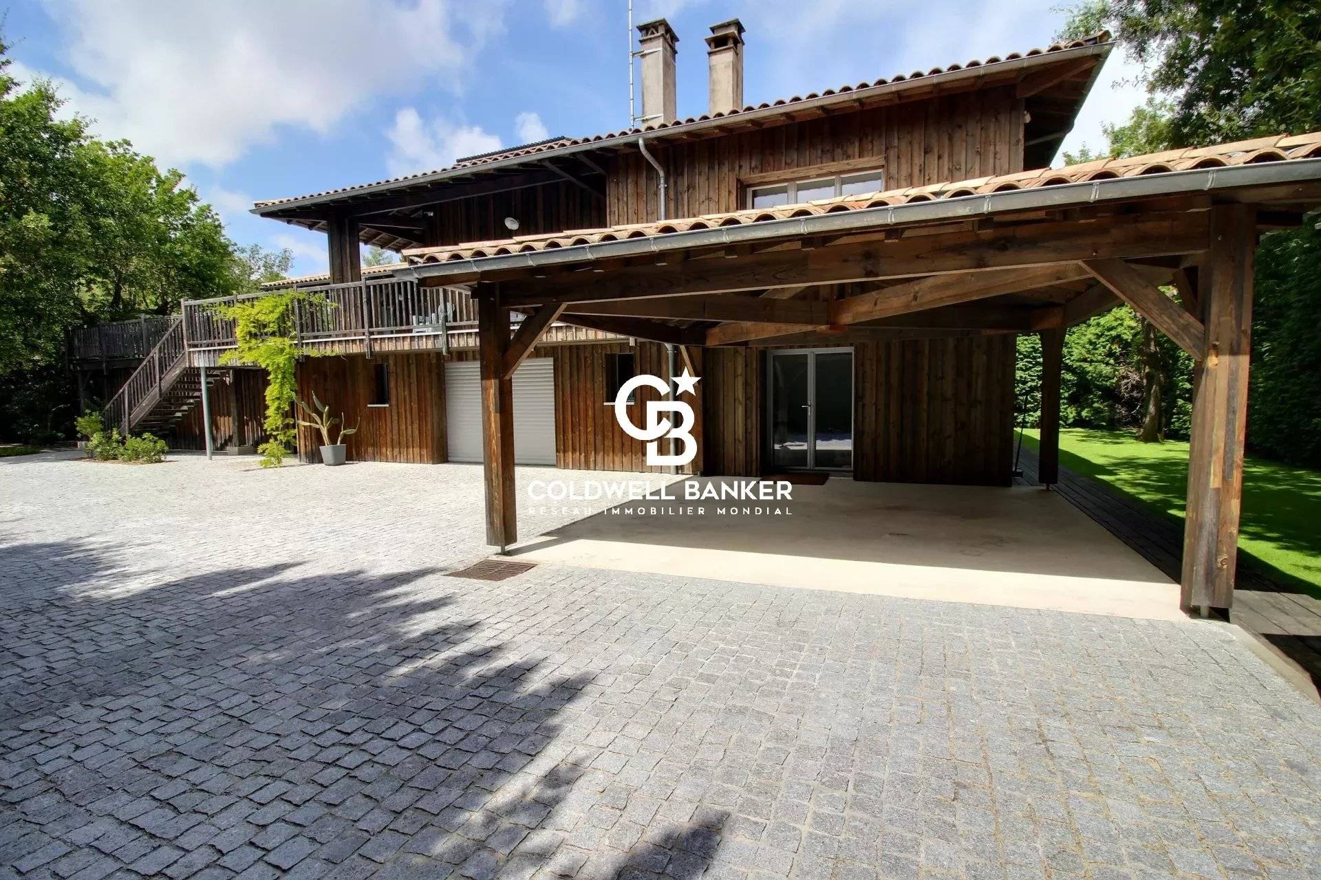 Villa de charme avec grande terrasse et piscine chauffée - Gujan-Mestras