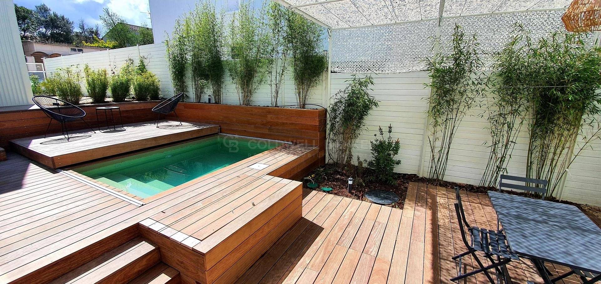 Maison d'architecte avec piscine à vendre LE BOUSCAT