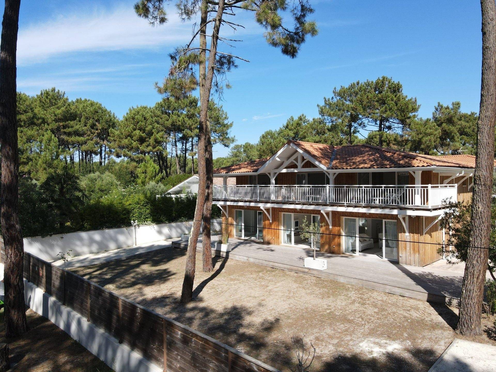Propriété exceptionnelle avec deux villas proche plage et centre - Cap Ferret
