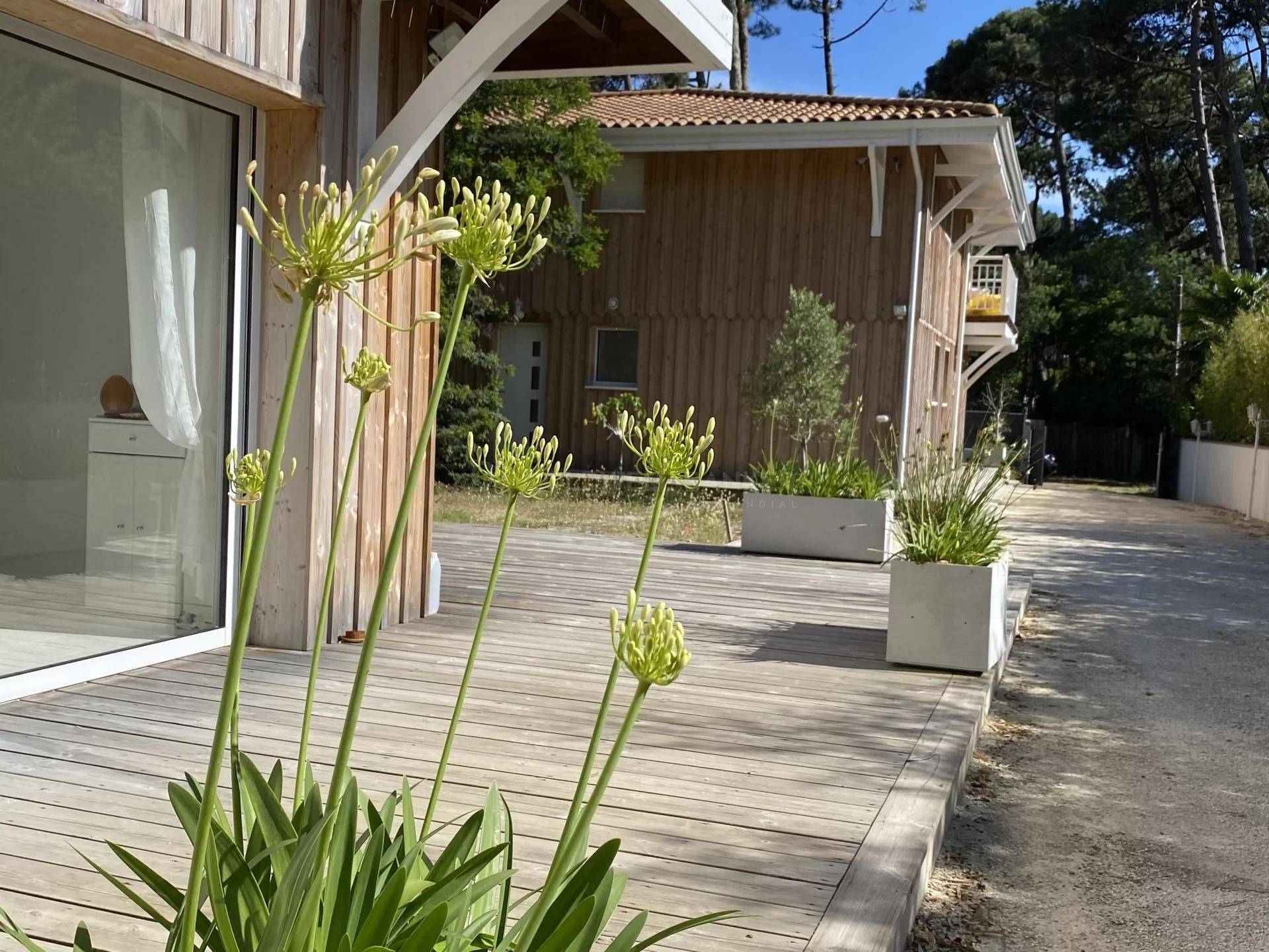 Propriété exceptionnelle avec deux villas proche plage et centre - Cap Ferret