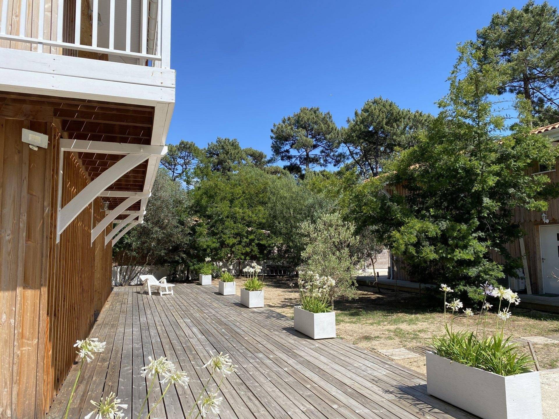 Propriété exceptionnelle avec deux villas proche plage et centre - Cap Ferret