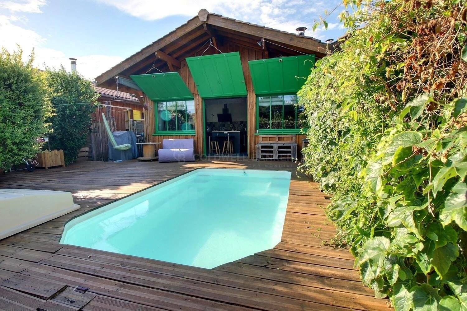 Maison esprit cabane de pêcheur avec piscine à vendre GUJAN-MESTRAS