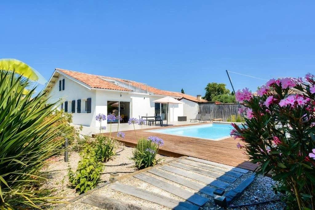 Grande villa landaise rénovée - Biscarrosse