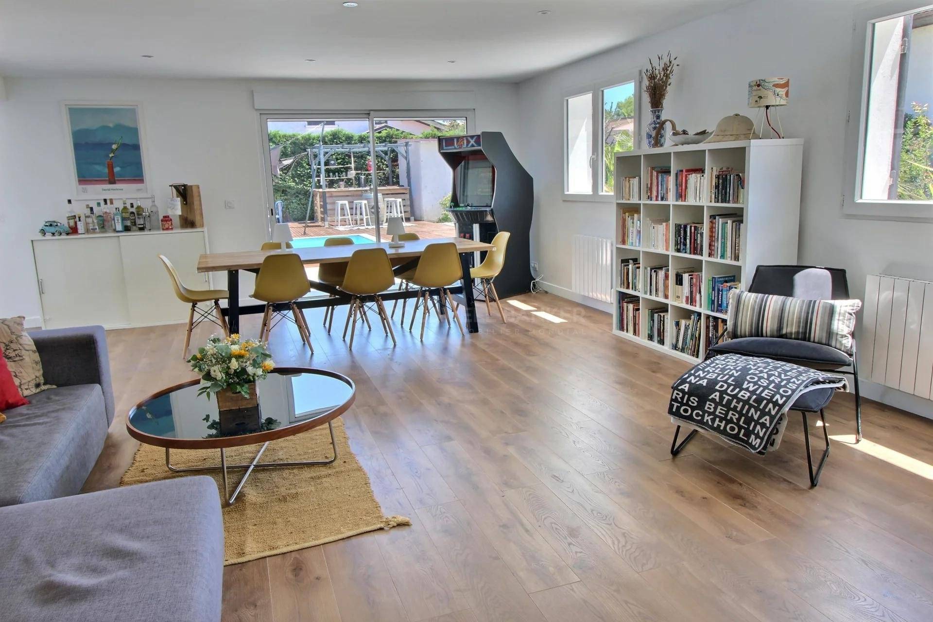 recherche Grande villa landaise rénovée - Biscarrosse