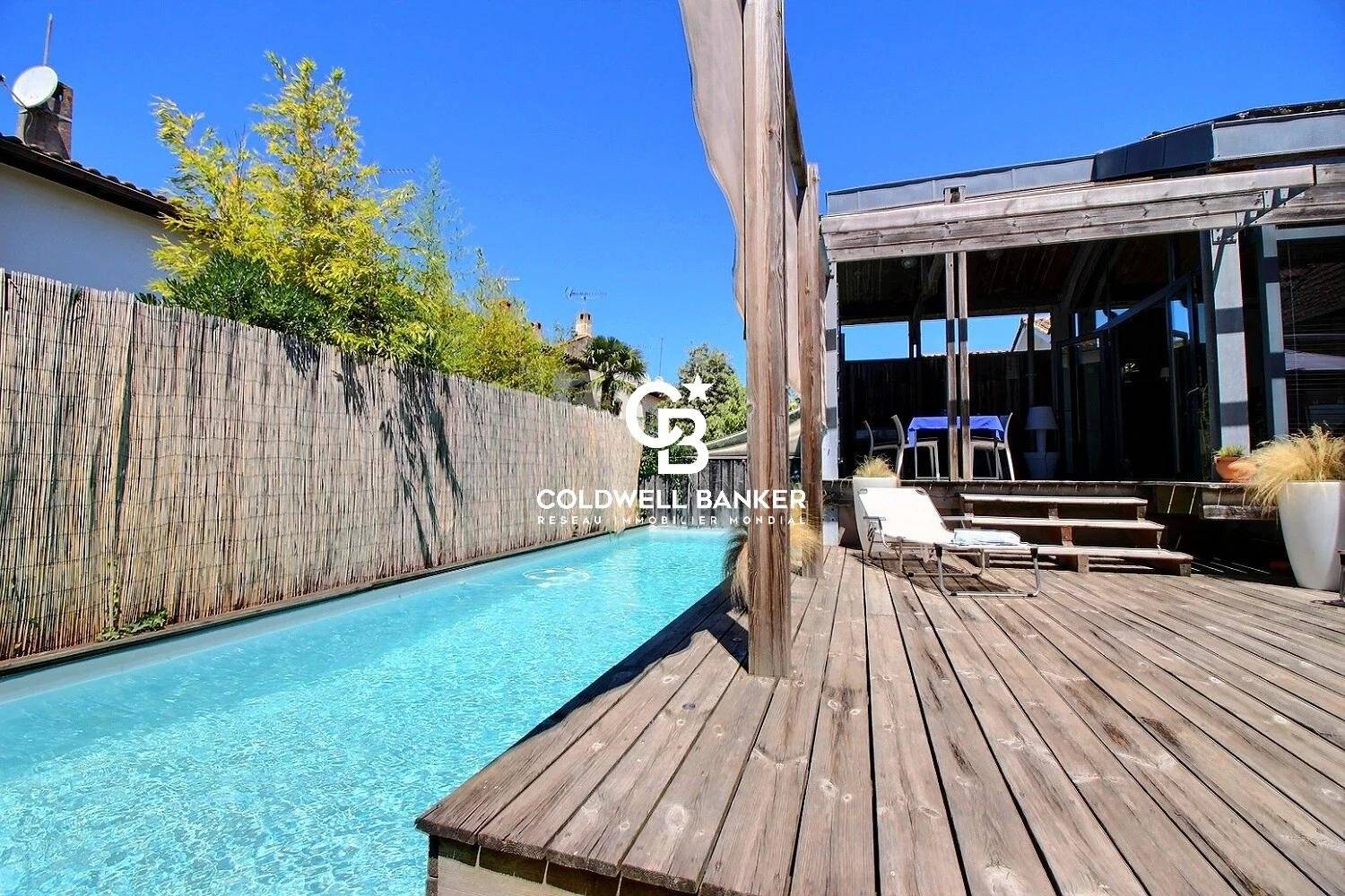 Villa d’architecte avec piscine - Arcachon