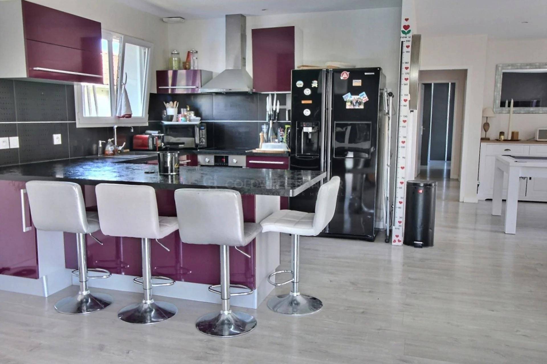 Villa avec piscine et grande terrasse - La Teste de Buch à vendre