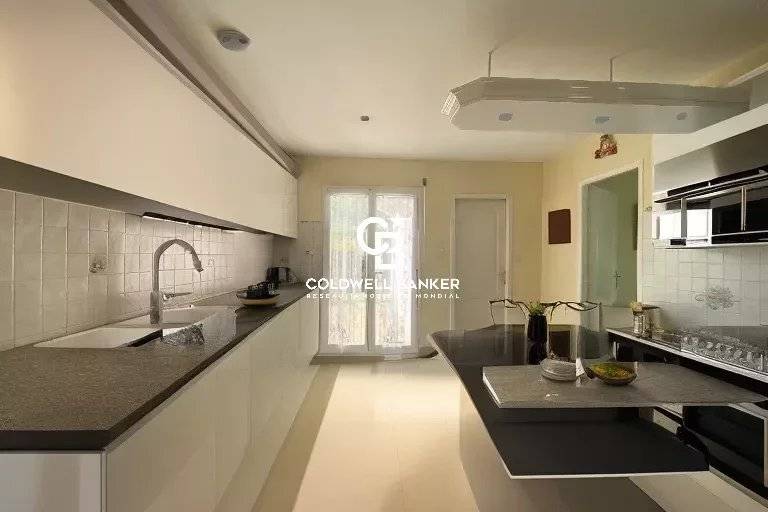 Maison de plain-pied avec grand terrain - La Teste-de-Buch