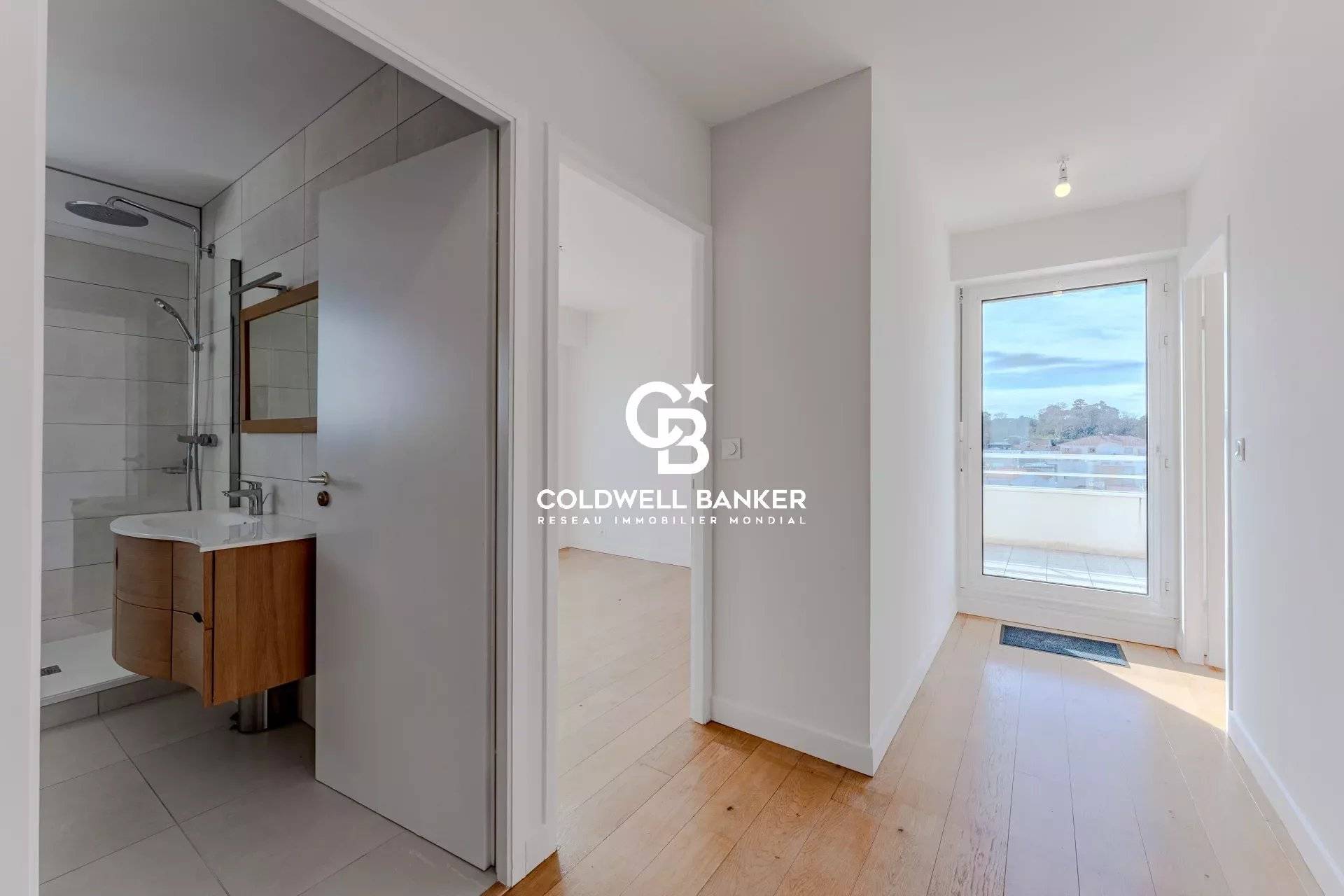 Appartement T3 à vendre à Arcachon - vue Bassin en première ligne