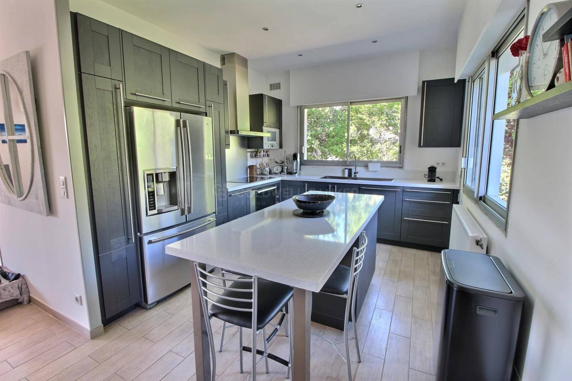 Maison avec piscine et vue forêt - Arcachon