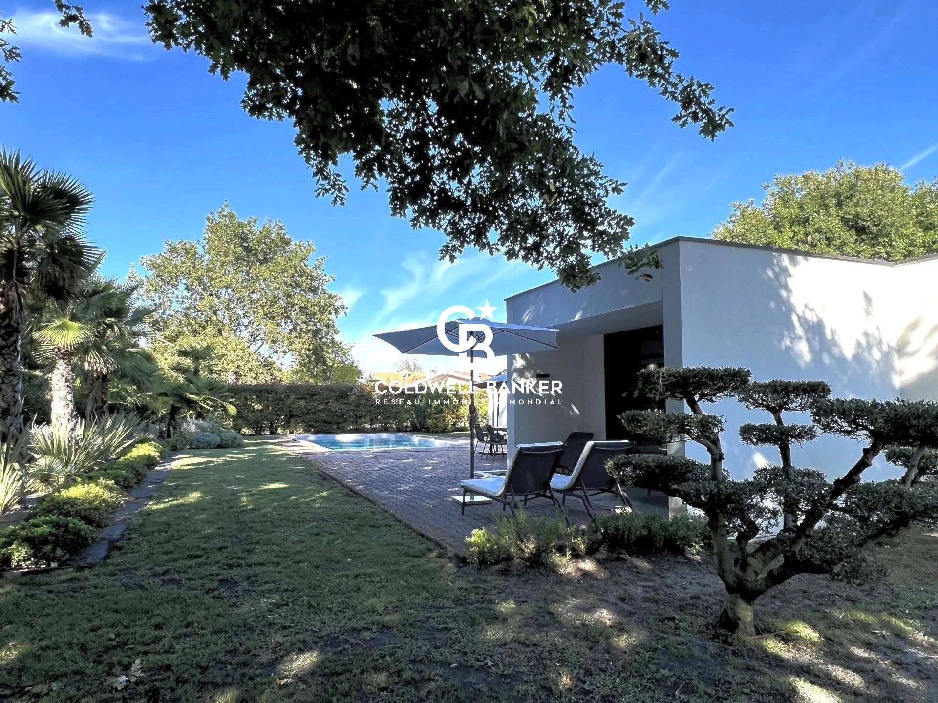 Maison style le Corbusier entièrement rénovée - Biscarrosse 