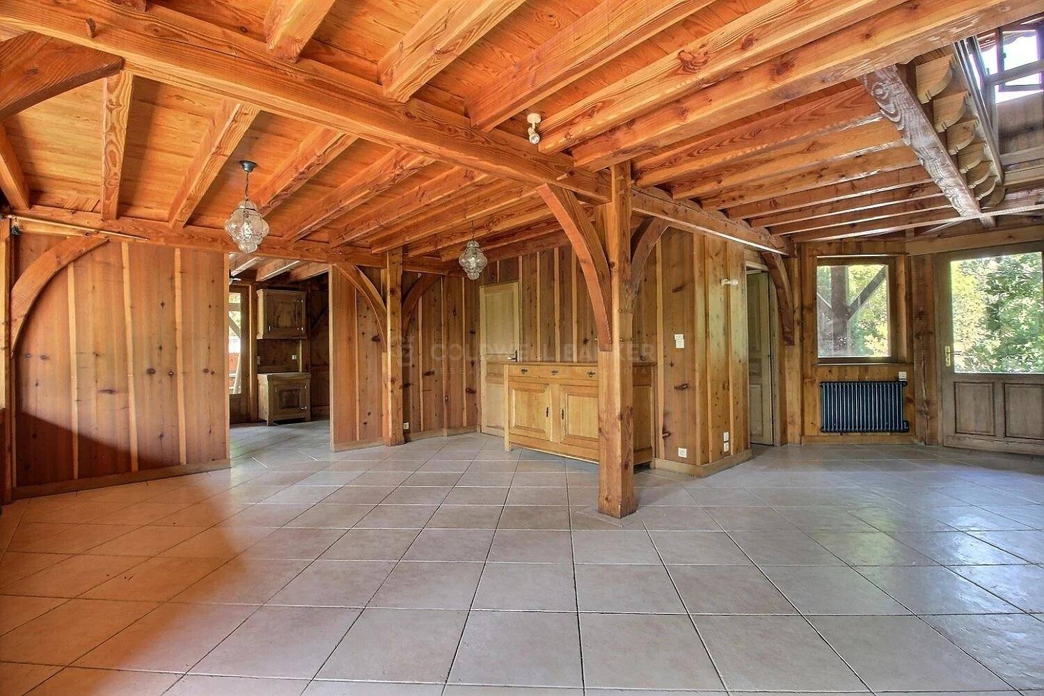 Propriété de trois maisons en bois dans la forêt - Andernos-les-Bains