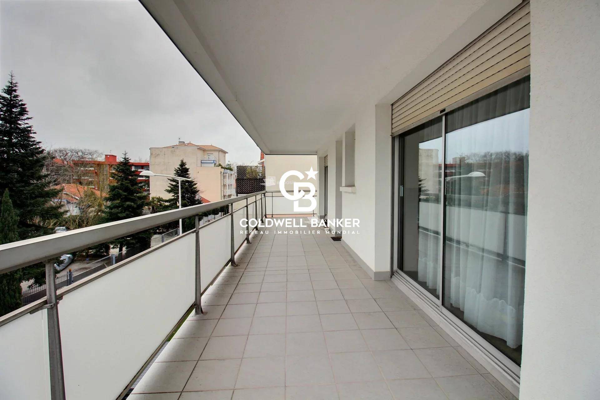 Appartement à vendre Arcachon Centre - T3 lumineux avec double terrasse, parking et ascenseur