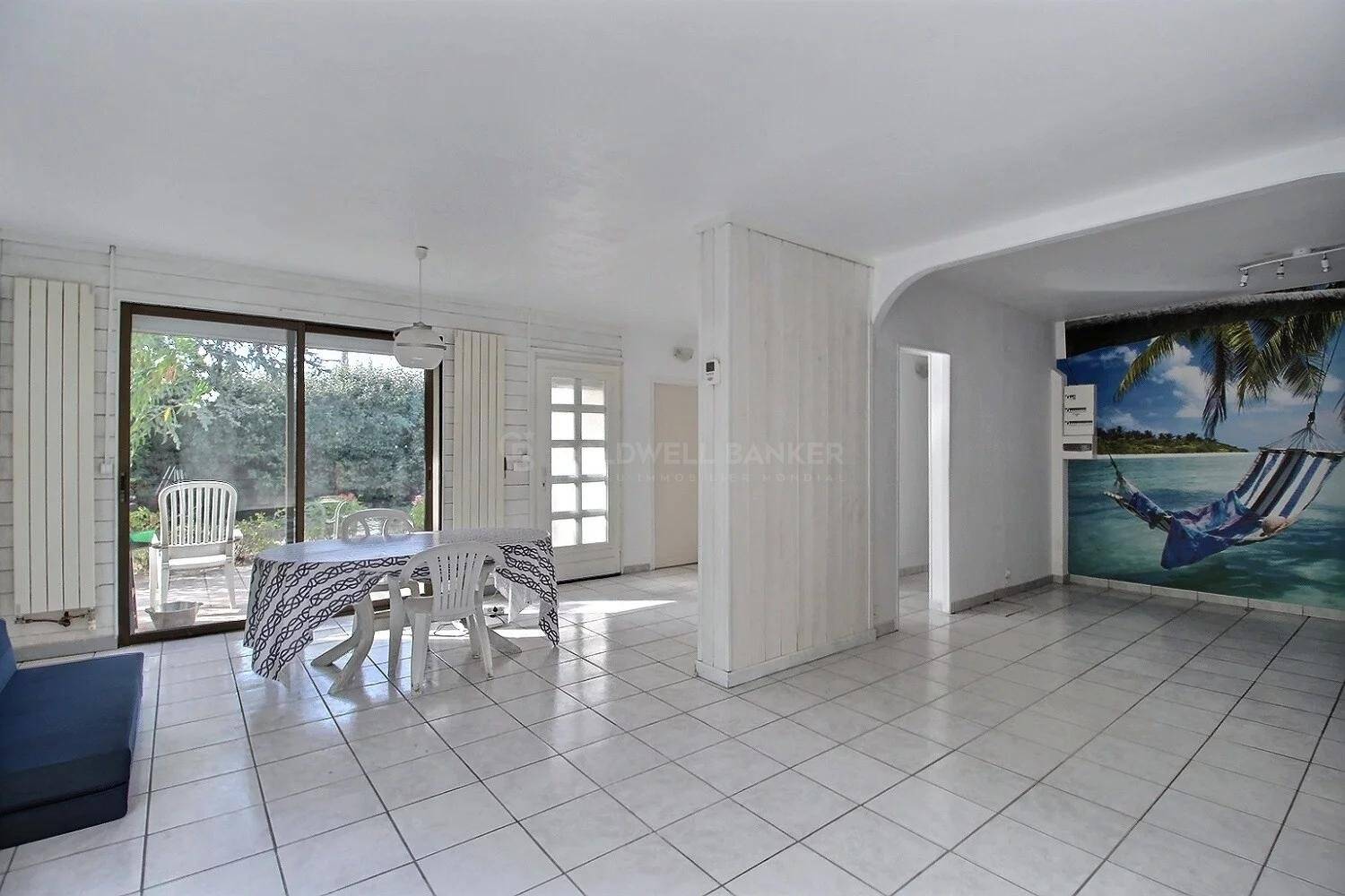 Spacieuse maison avec beau potentiel - Andernos-les-Bains