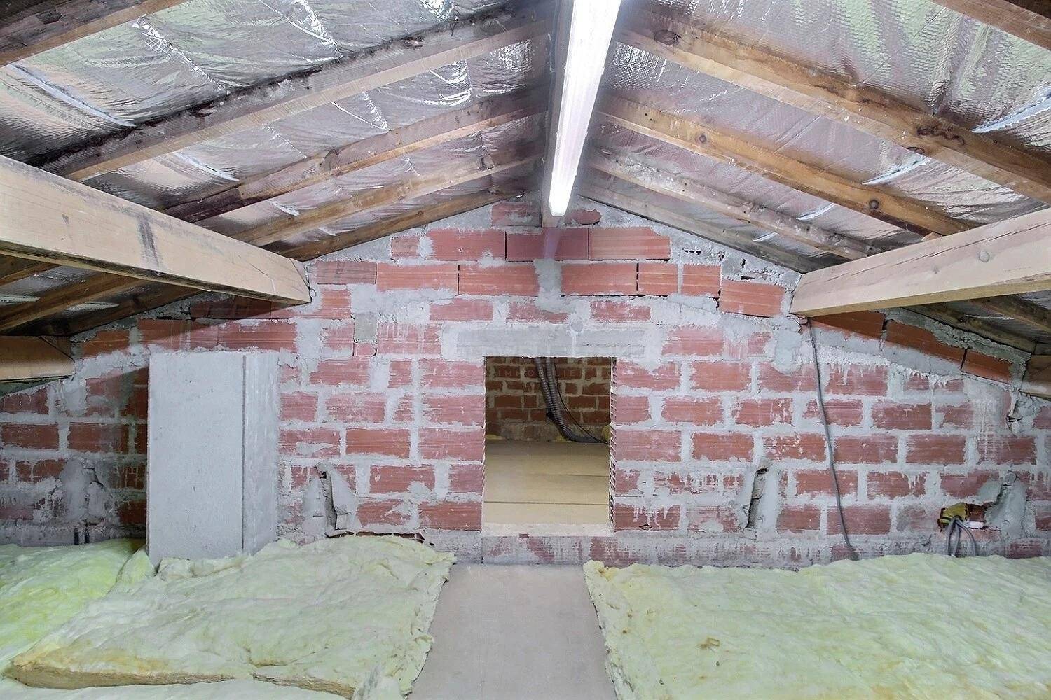 Spacieuse maison avec beau potentiel - Andernos-les-Bains