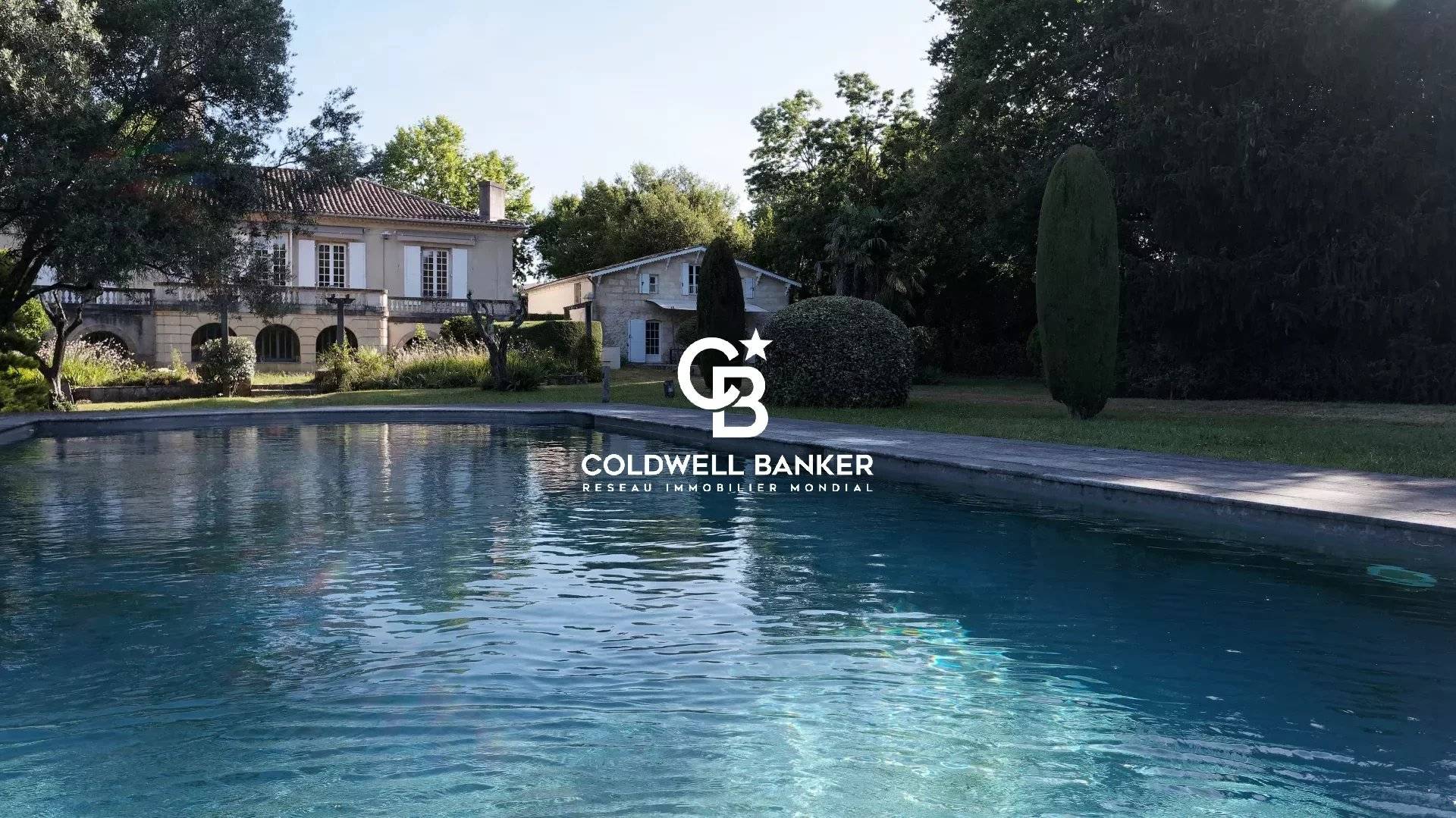 Chartreuse avec maison de gardien - proche Bordeaux