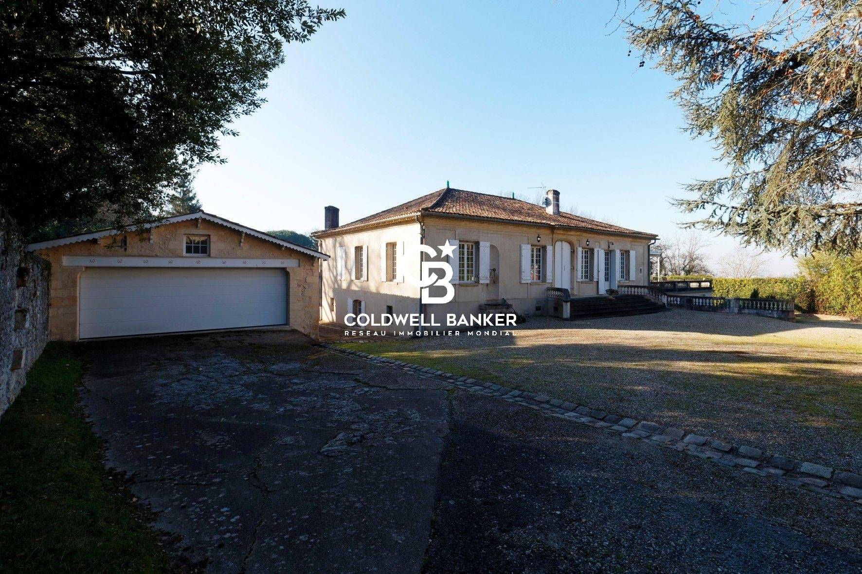 Chartreuse avec maison de gardien - proche Bordeaux