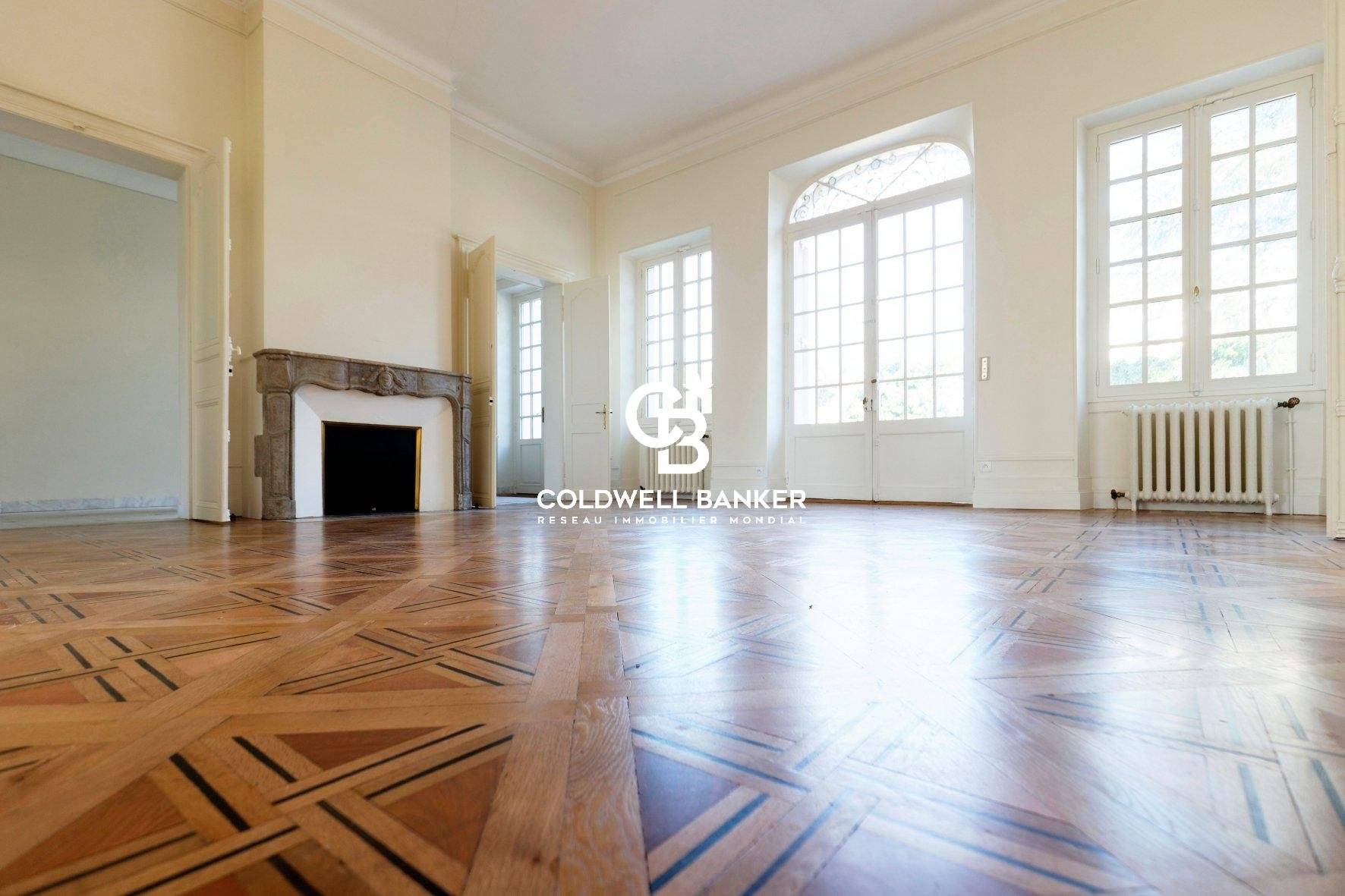 Chartreuse avec maison de gardien - proche Bordeaux